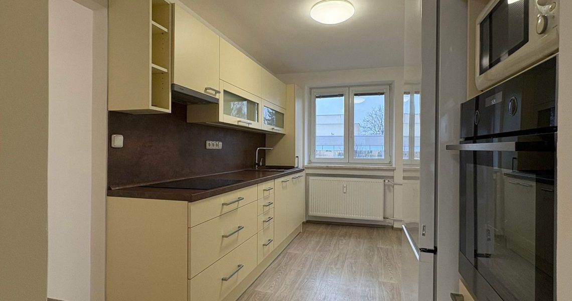 Pronájem bytu 2+1, ul. Tyršova, Nové Město na Moravě, lodžie, sklep